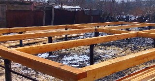 Пол на винтовых сваях Железногорск цена от 15587 руб.