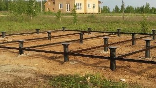 Установка и монтаж - винтовые сваи в Железногорске для свайного фундамента дома. Цена от 2079 руб - видео закручивание